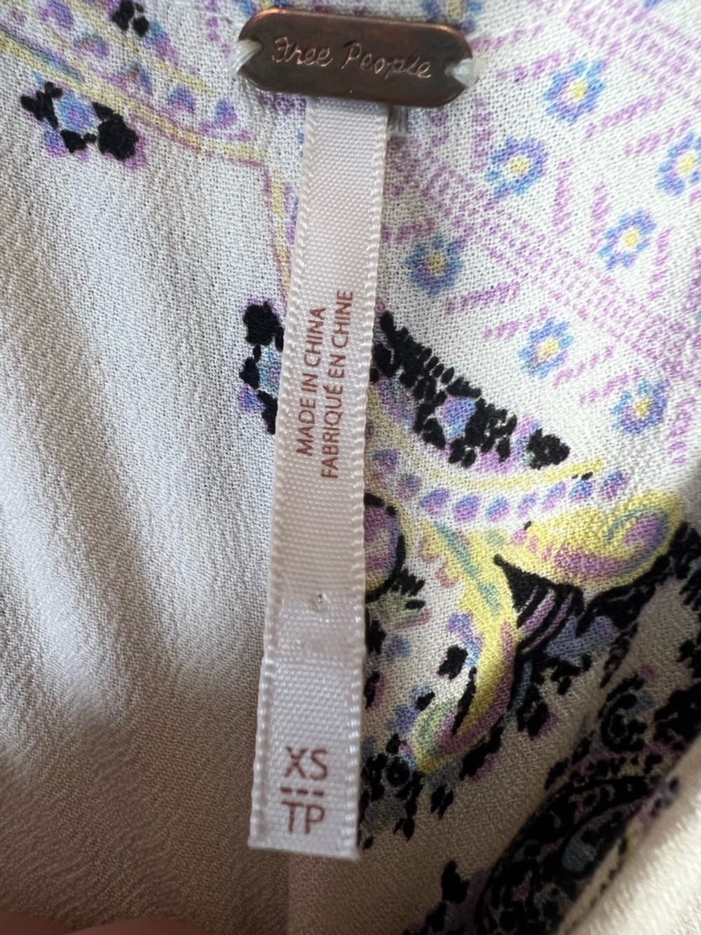 Free People Girl Talk Tunic Top in Ivory Combo, deep V neck, great pockets, EUC - Picture 5 of 9